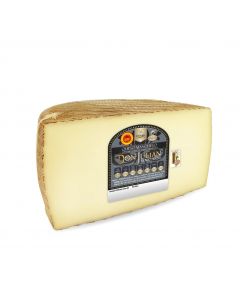 Spanish Manchego Semi Curado Cheese /kg